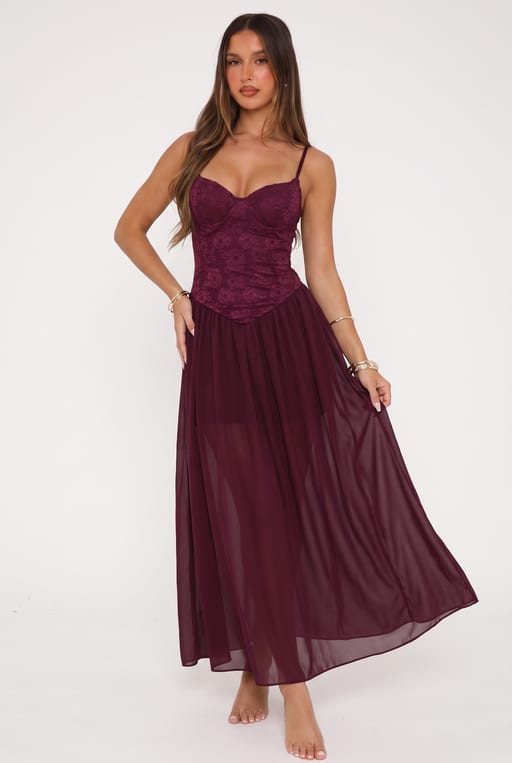 Robe longue en dentelle — vue 2